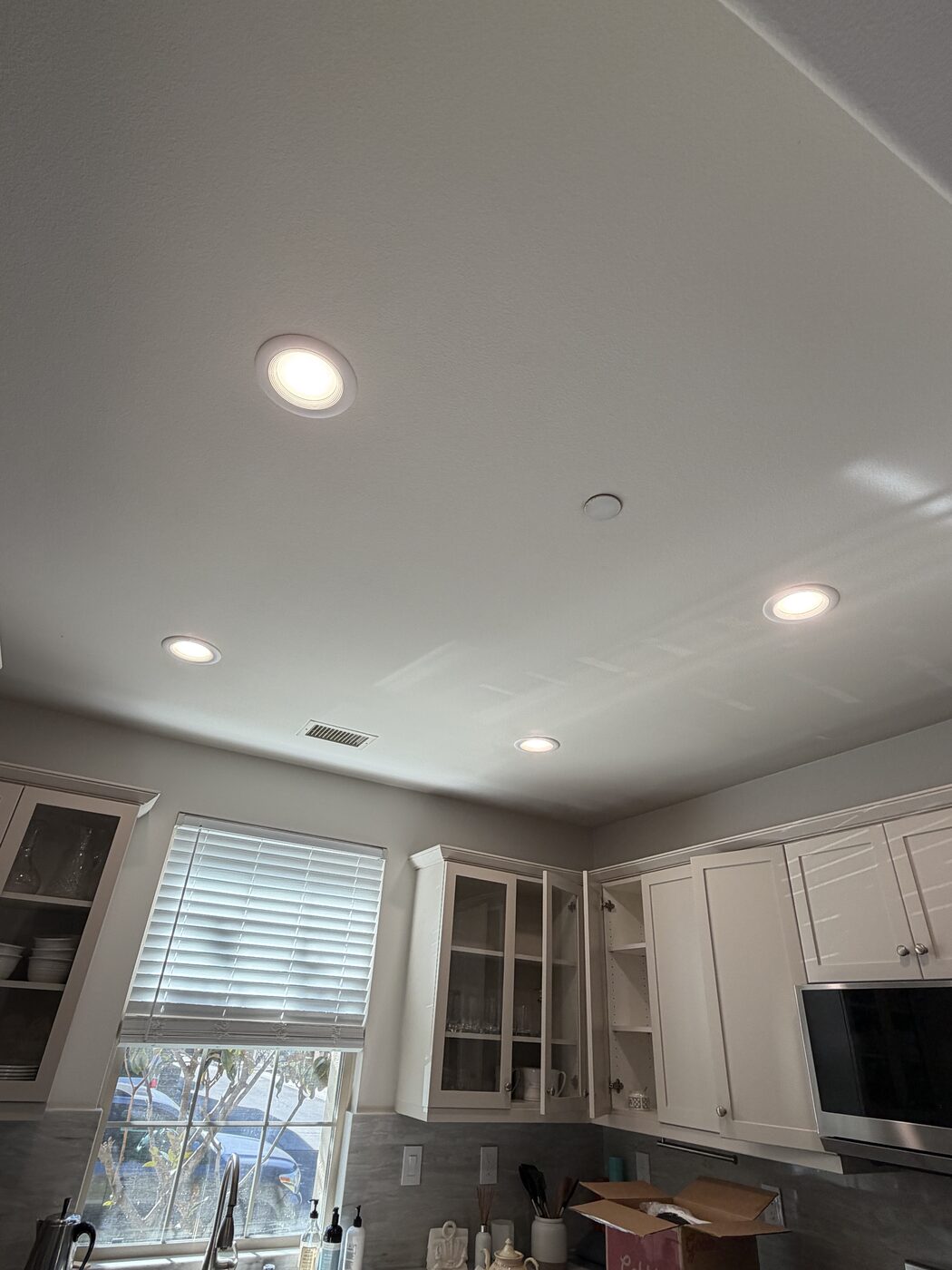 Recessed lighting installation